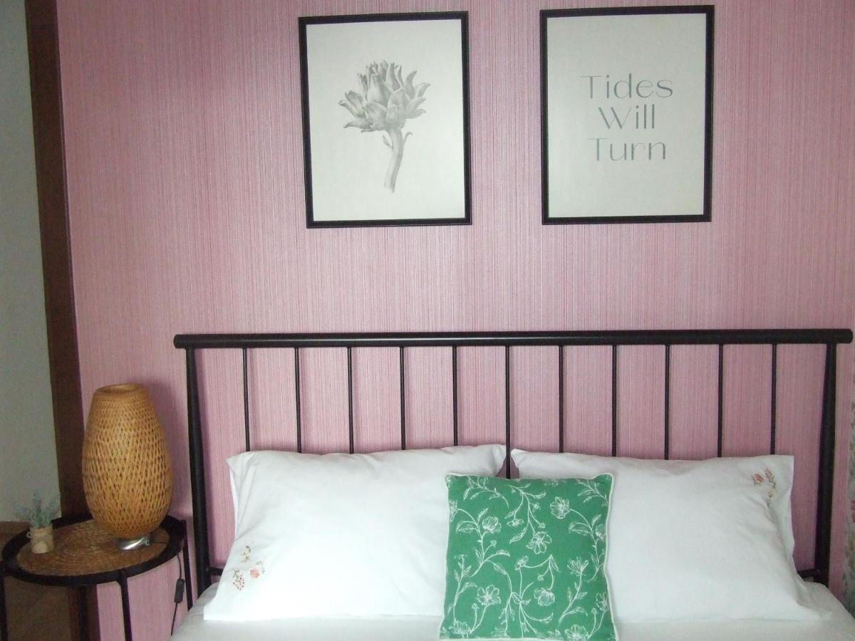 Family Retreat Politehnica Park Apartment บูคาเรสต์ ภายนอก รูปภาพ