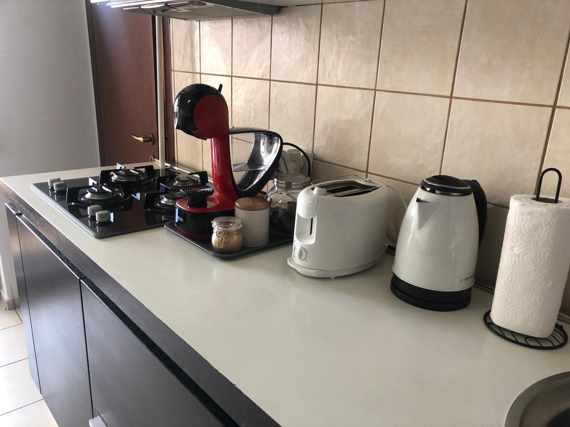 Family Retreat Politehnica Park Apartment บูคาเรสต์ ภายนอก รูปภาพ